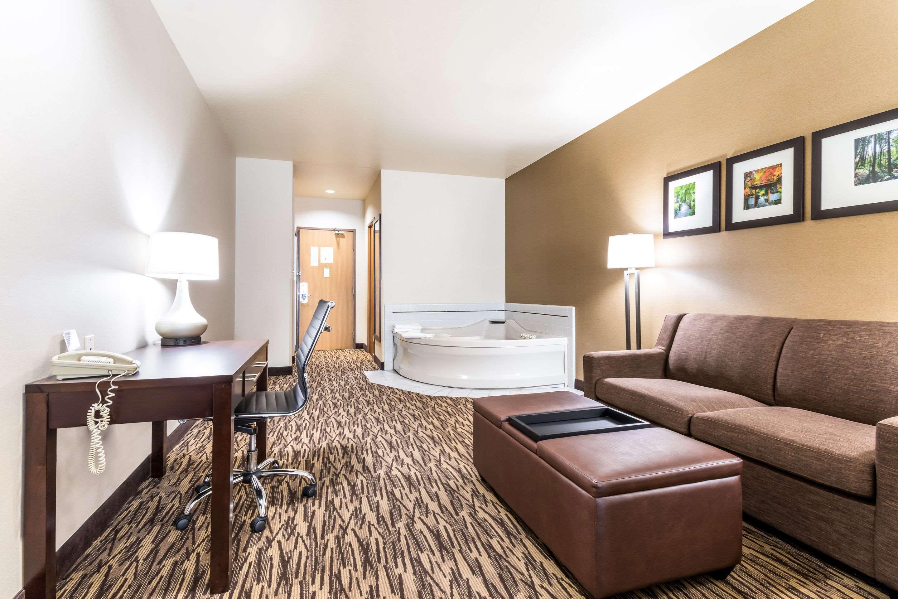 Comfort Suites Portland Airport Extérieur photo